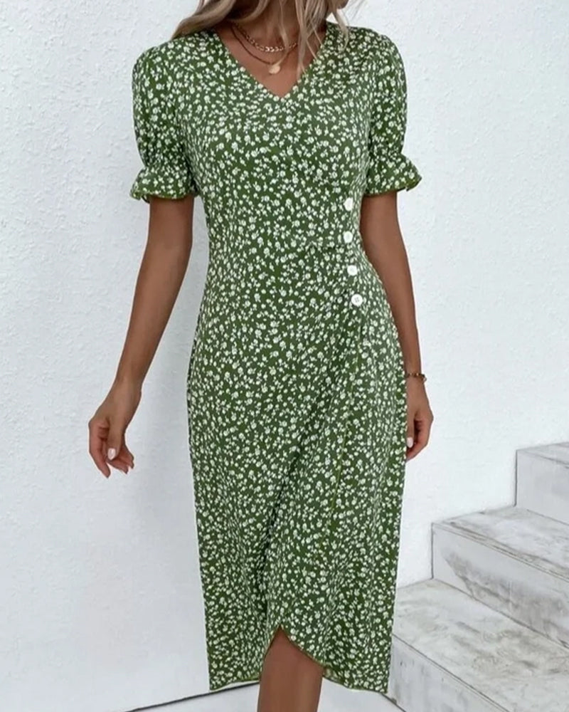 Adeline - Loose Wrap Dress with Floral Pattern