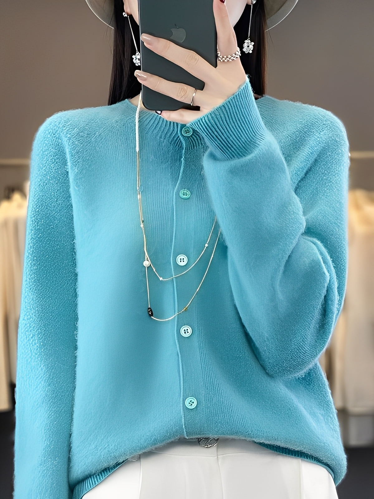 Arabella - Casual, Loosely Cut Wool Sweater for Women
