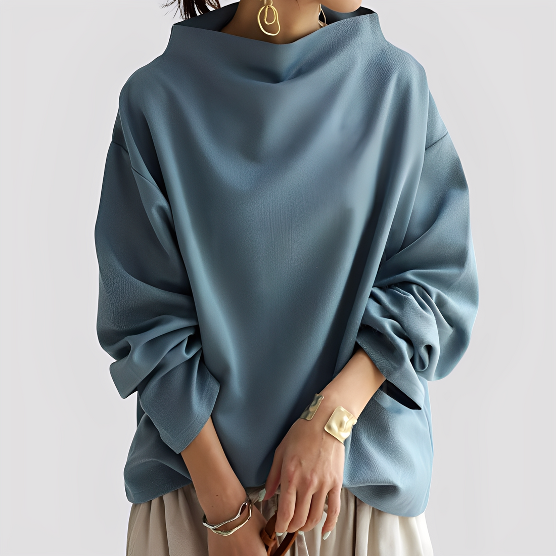 Twyla - Stylish, loosely fitting sweater for women