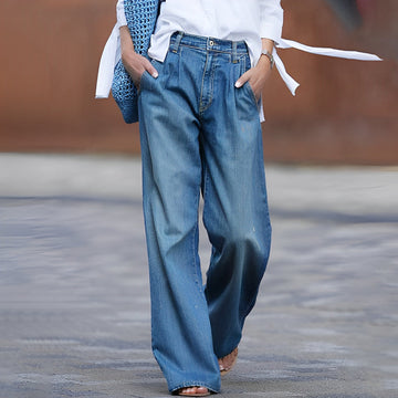 Candida - Wide, loose-fitting jeans for women