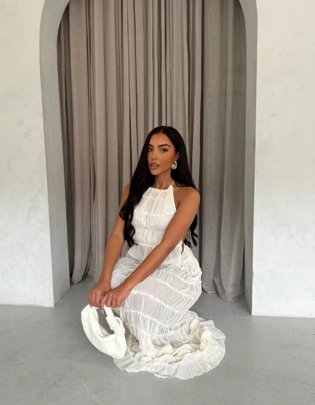 Siria – Two-Piece Set with Halter Top and Maxi Skirt