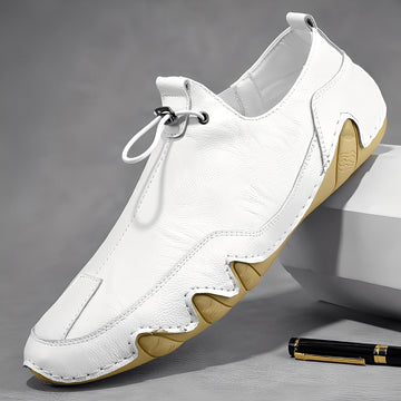 Everard - Stylish, loosely fitting leather slippers for men