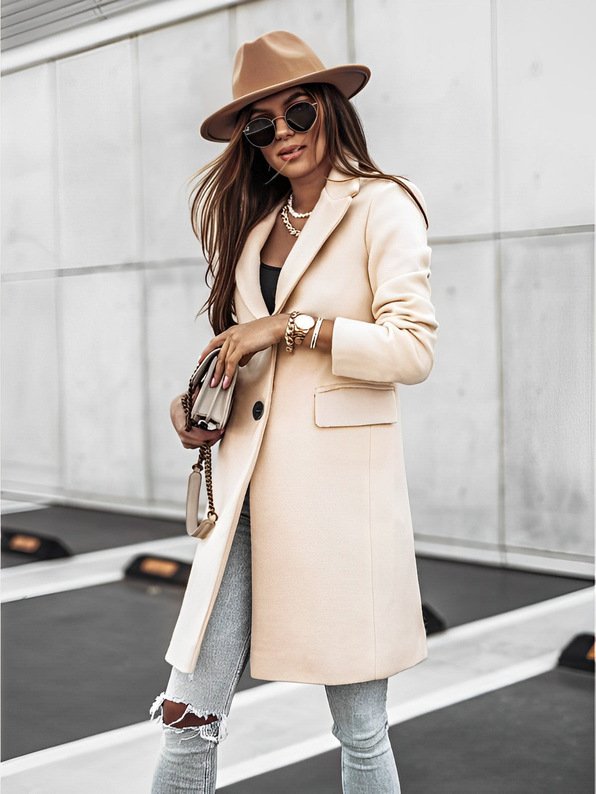 Joselyn - Classic long coat with buttons for women