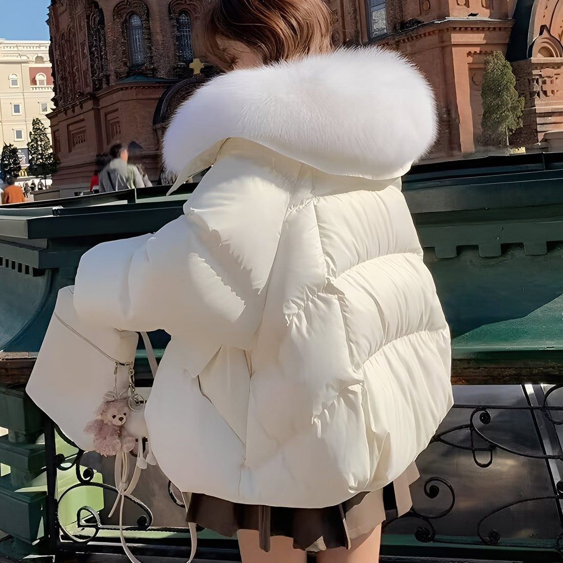 Victoria - elegant windbreaker down jacket with fur collar for women