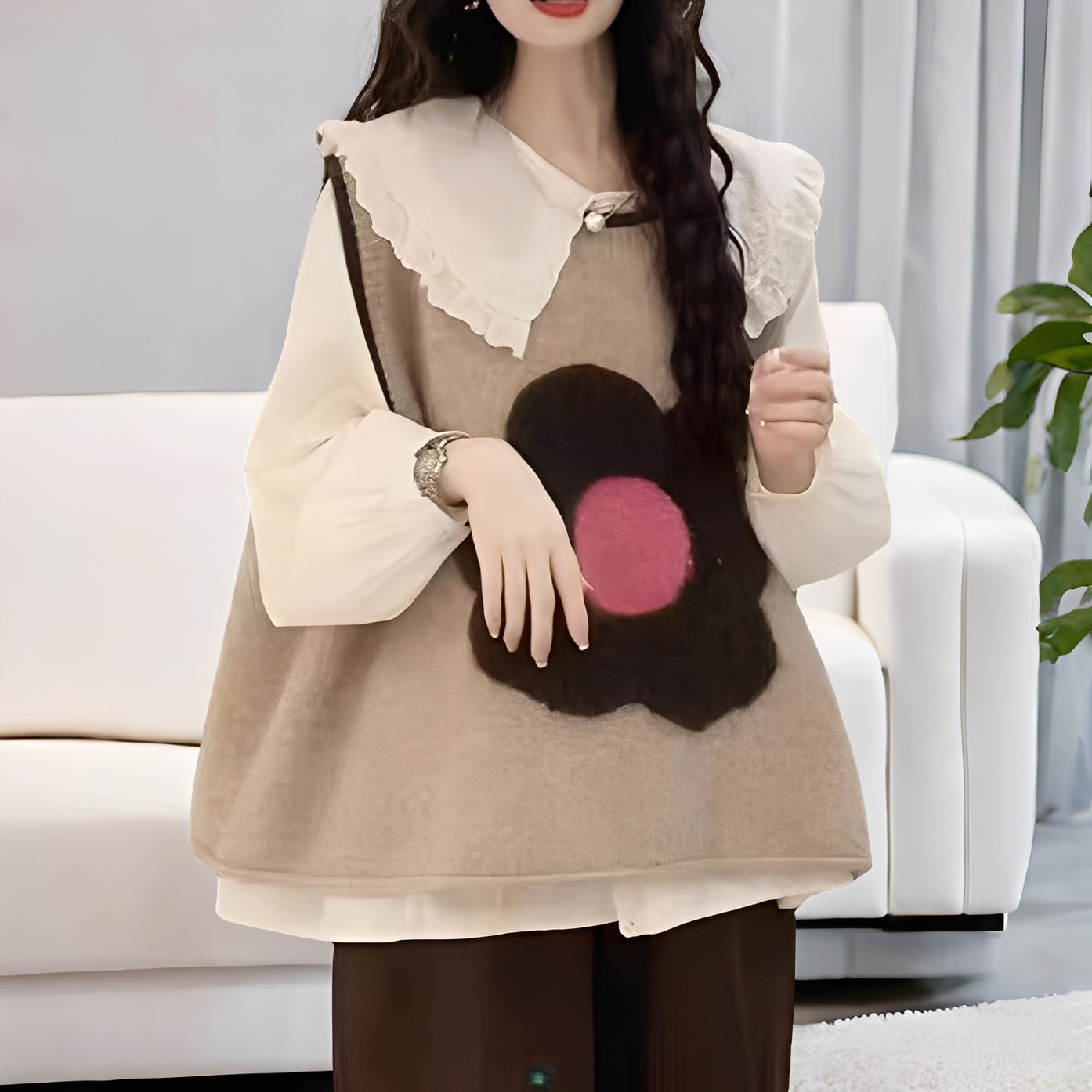 Lavina - Casual Knit Vest with Floral Patchwork for Women
