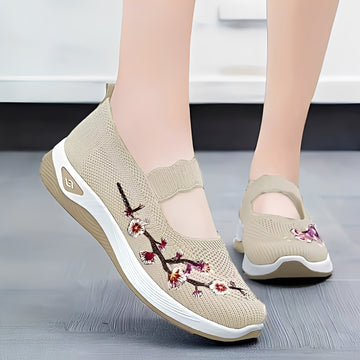 Jazmin - Casual, breathable shoes with embroidery for women