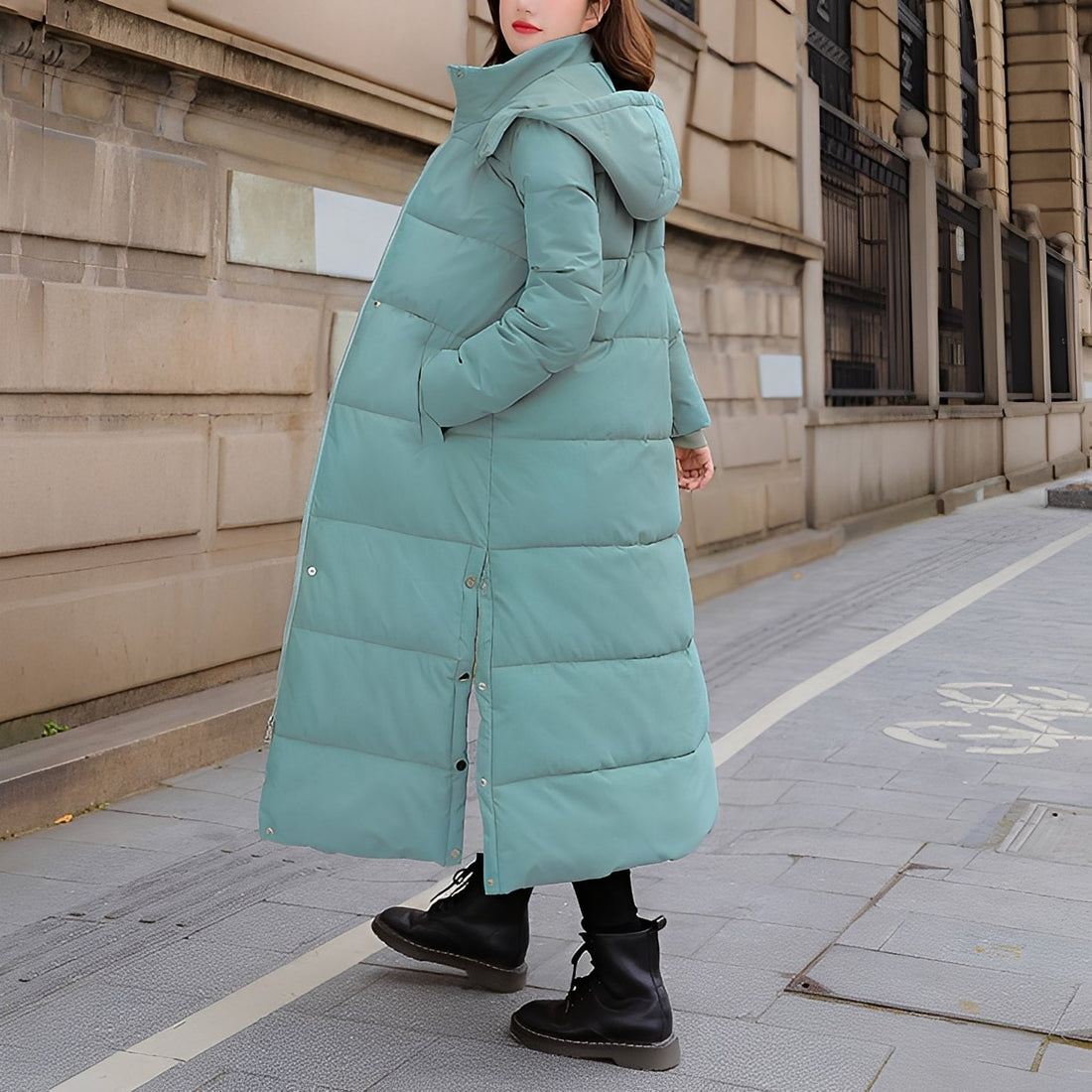 Amabel - Warm and Loosely Padded Jacket for Women