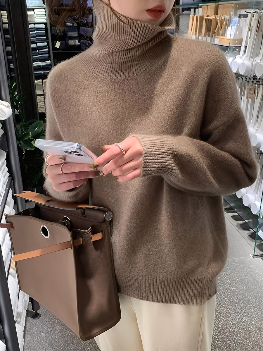 Yvette - Loose Cashmere Turtleneck Sweater for Women