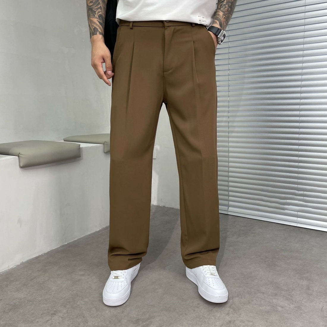 Spencer - Modern, Loose-Fitting Casual Pants for Men