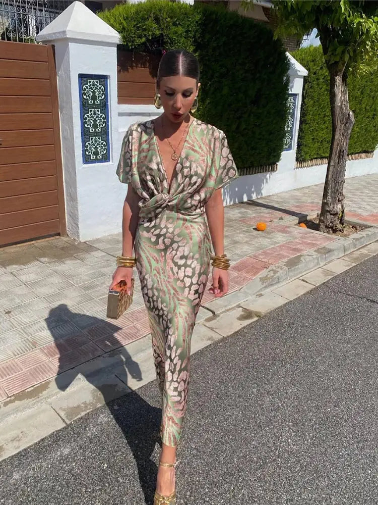 Lyanna - Wrap Dress Women, Elegant & Figure-Flattering