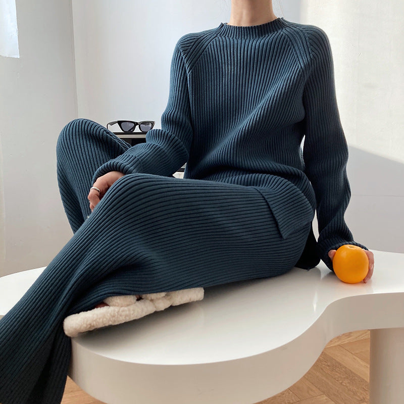 Winona - Casual, Loosely Knitted Outfit Set for Women