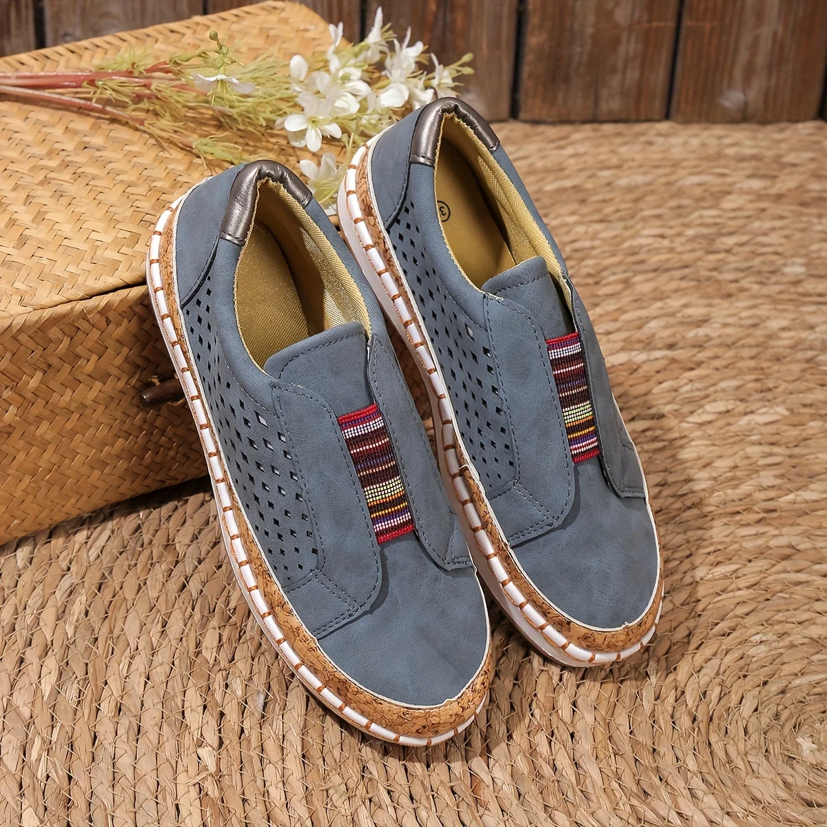 Martha - Ergonomic Women's Slippers for Wellbeing