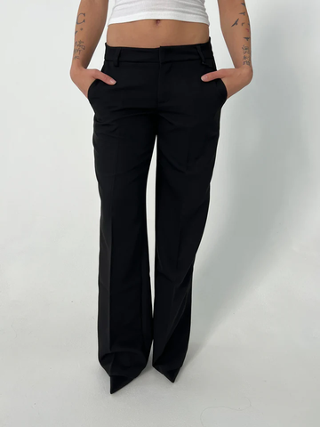 Vittoria – High Waist Pants with Wide Legs and Pockets
