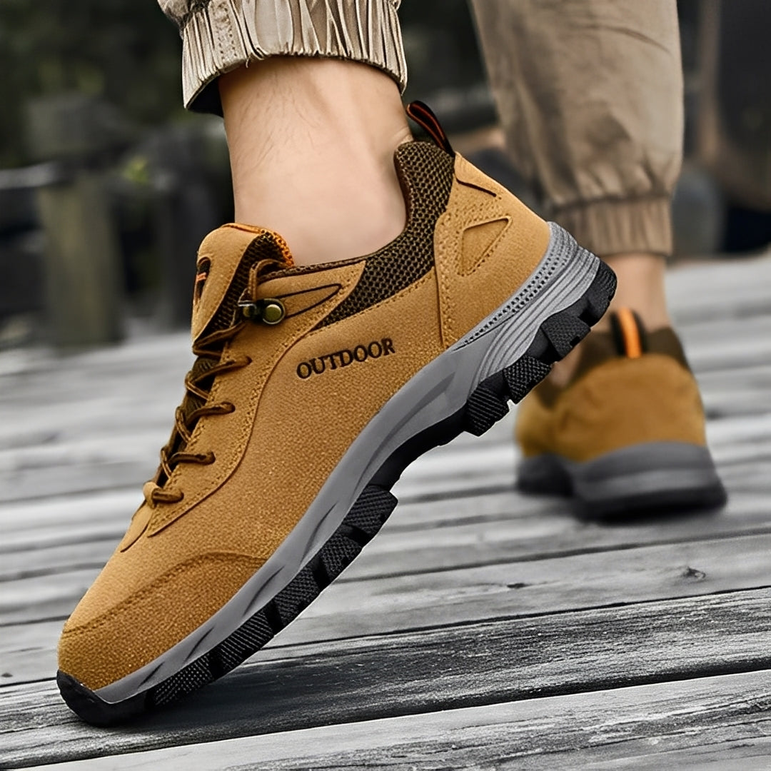 Dalton - Sturdy Outdoor Hiking Boots for Men