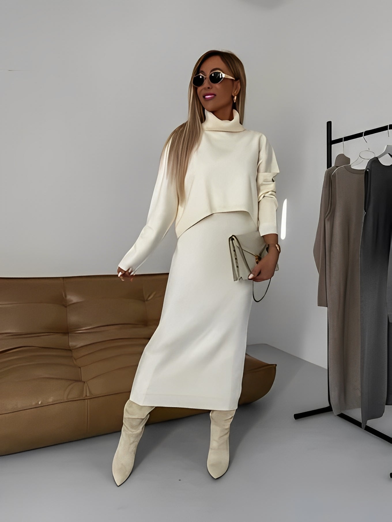 Cherice - Elegant, loosely knitted set for women