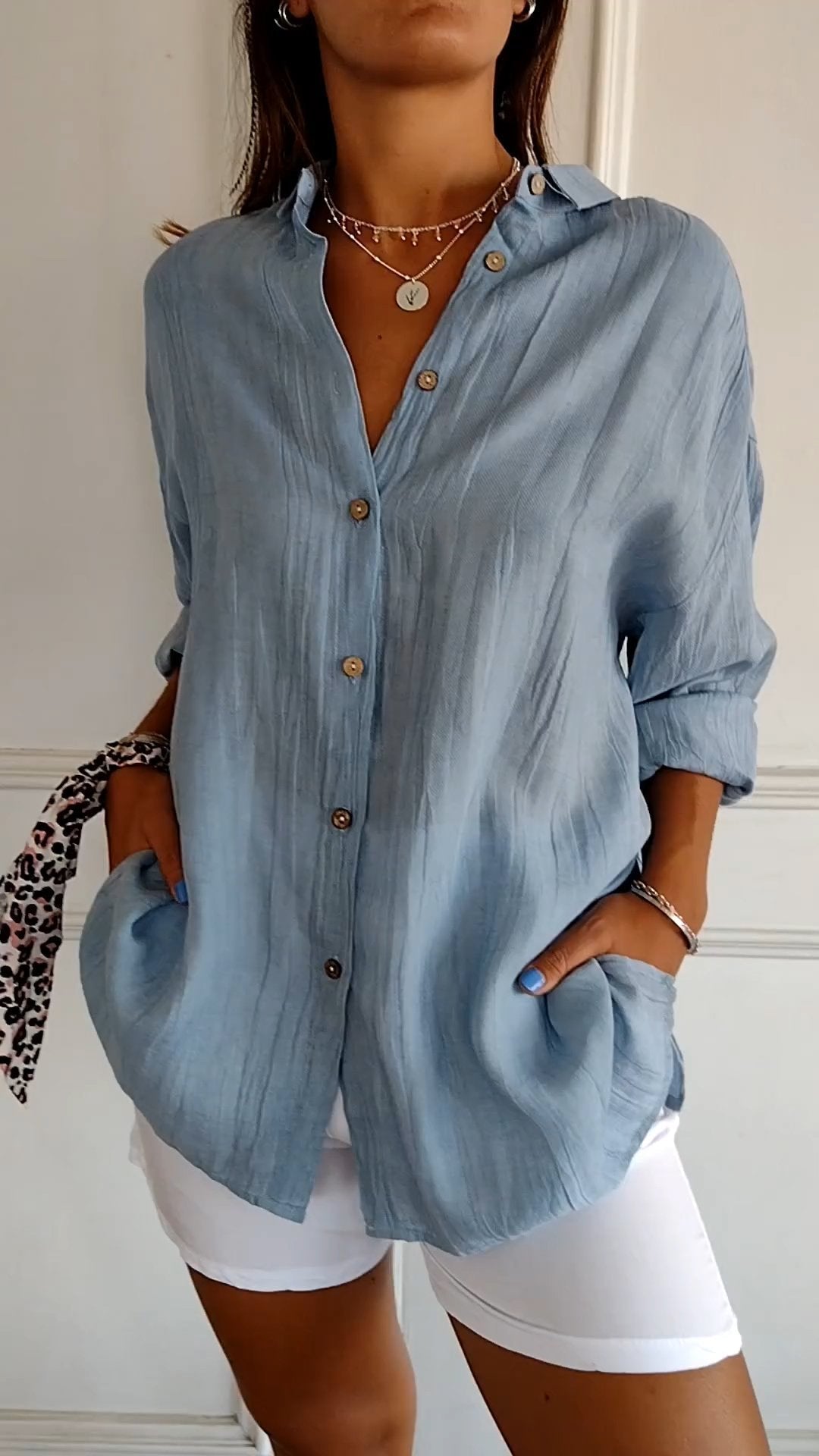 Abba - Loose & Airy Button Blouse