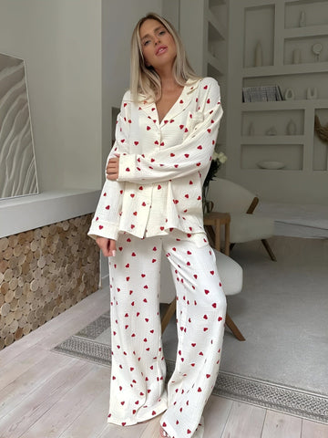 Lola – Elegant Pajama with Heart Motifs